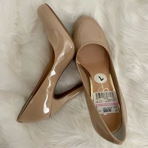 Brand New Jessica Simpson Nude Heels